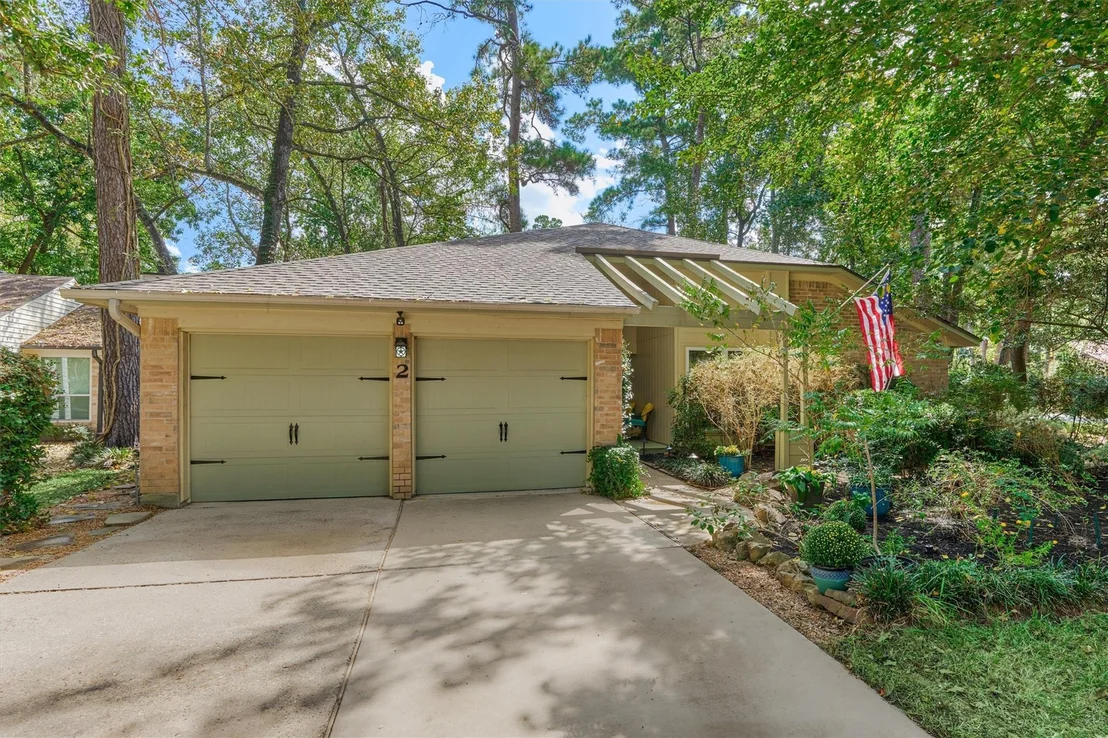 Photo of 2 Rock Pine Court