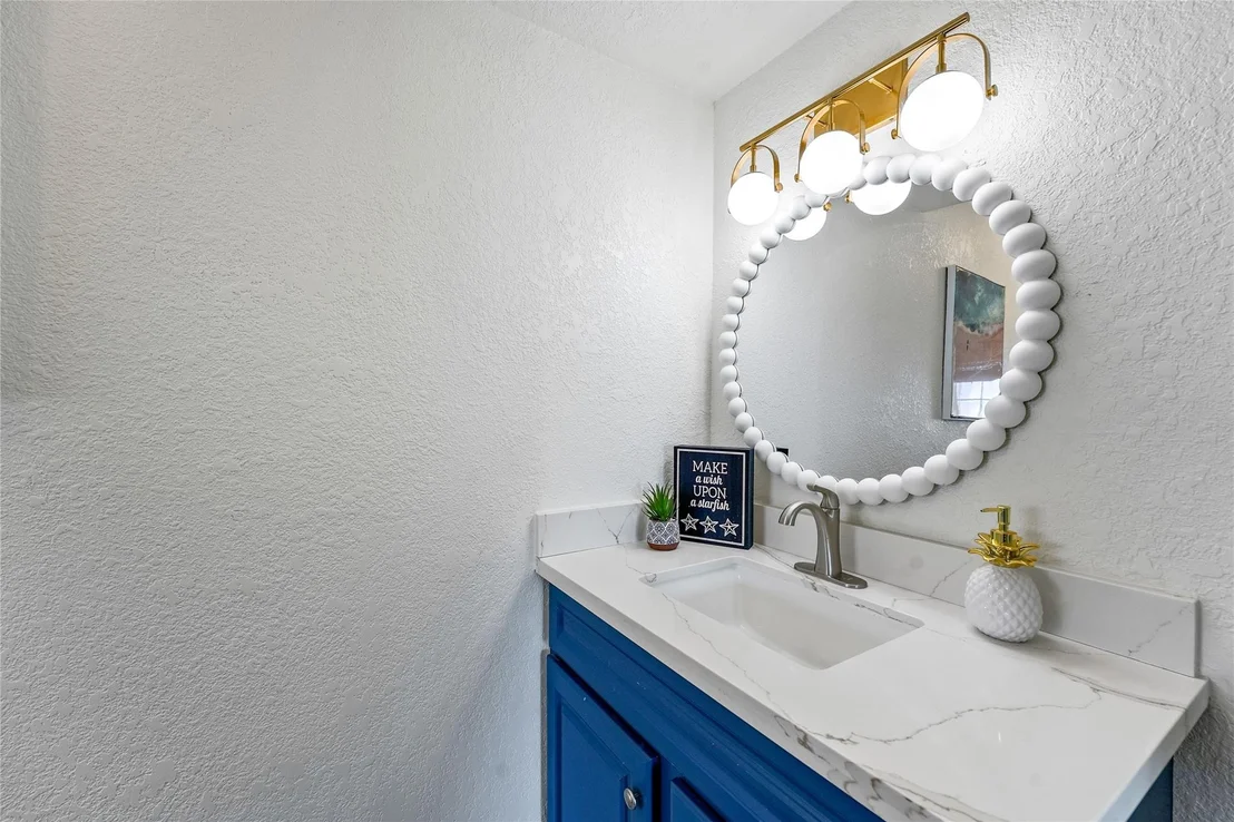 Photo of 4826 Bluewater Drive