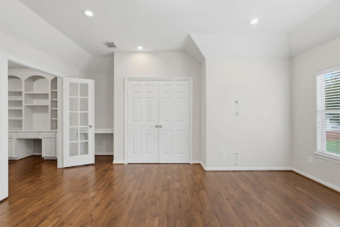 Photo of 30307 Aldine Westfield Road