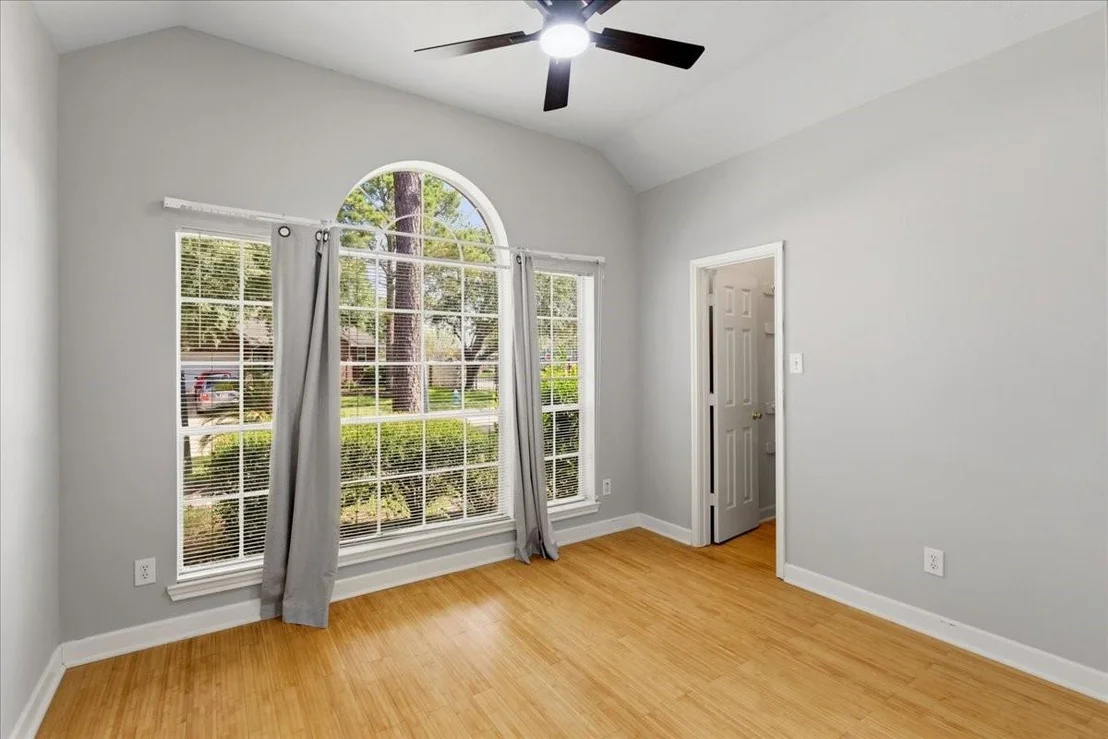 Photo of 23523 Deep Cliff Drive