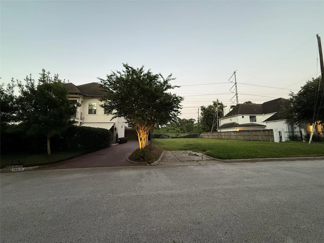 Photo of 20 Hackberry Lane