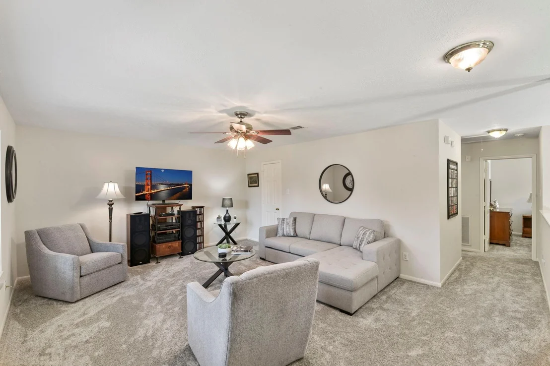 Photo of 30810 Trinket Drive