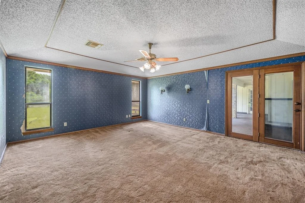 Photo of 207 Oak Hill Drive