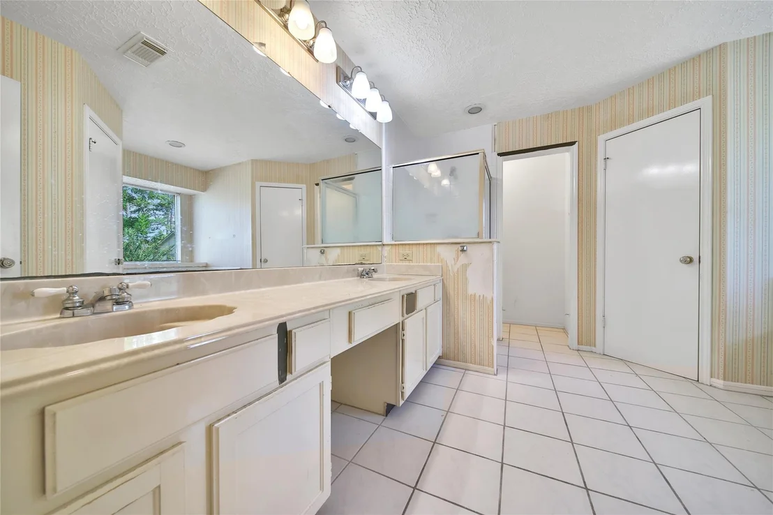 Photo of 17715 Seven Pines Drive