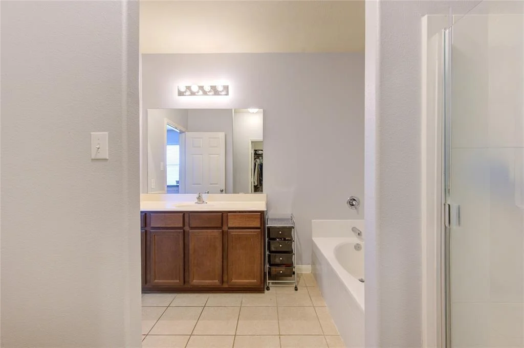 Photo of 4914 Flagstone Pine Lane
