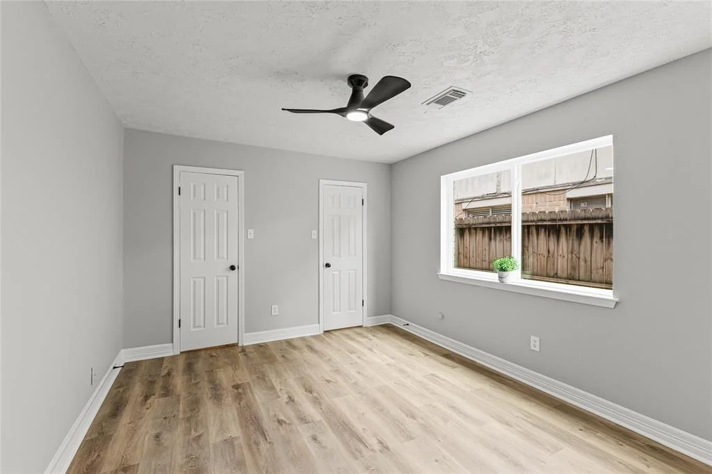 Photo of 10503 Long River Drive