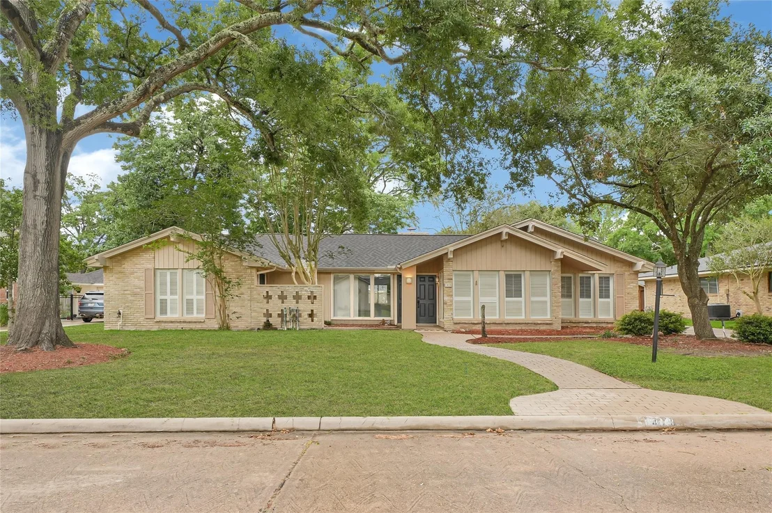 Photo of 1418 Pirates Cove