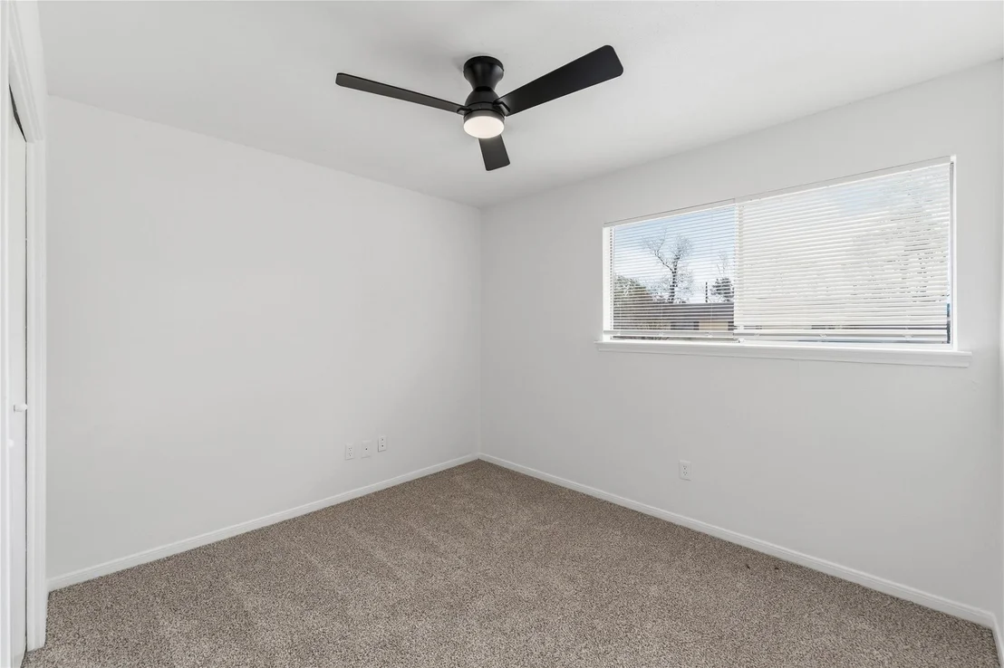 Photo of 4927 Glendower Drive