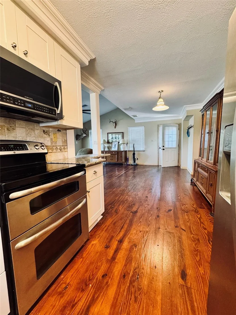 Photo of 83 Lakeside