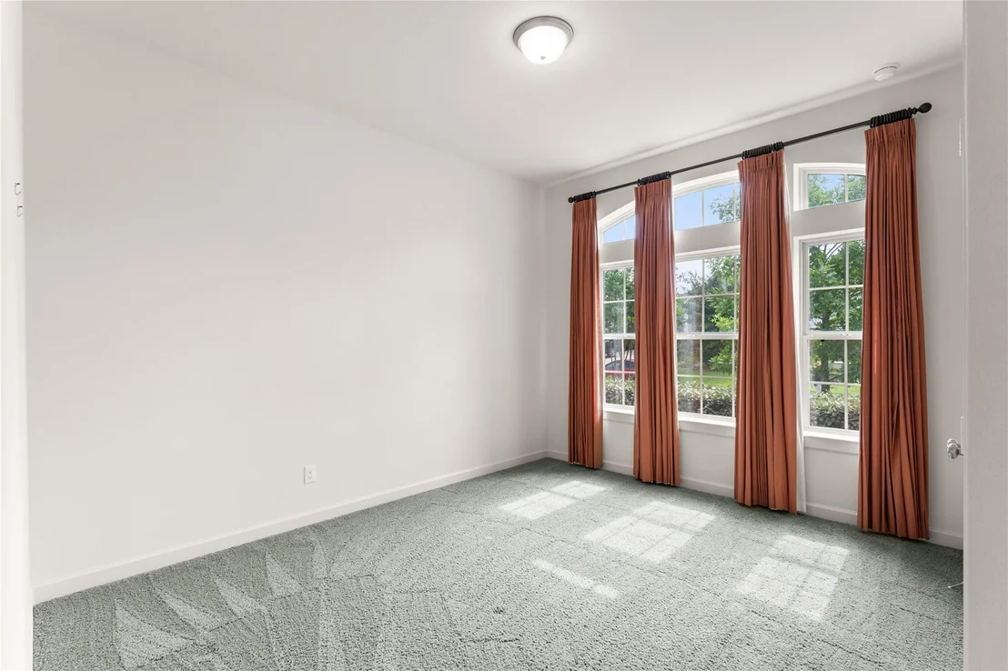 Photo of 139 Trillium Park Loop