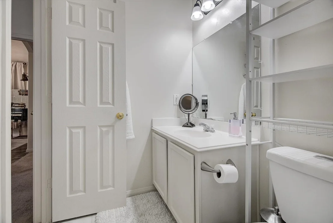 Photo of 6445 Mountain Pines Lane