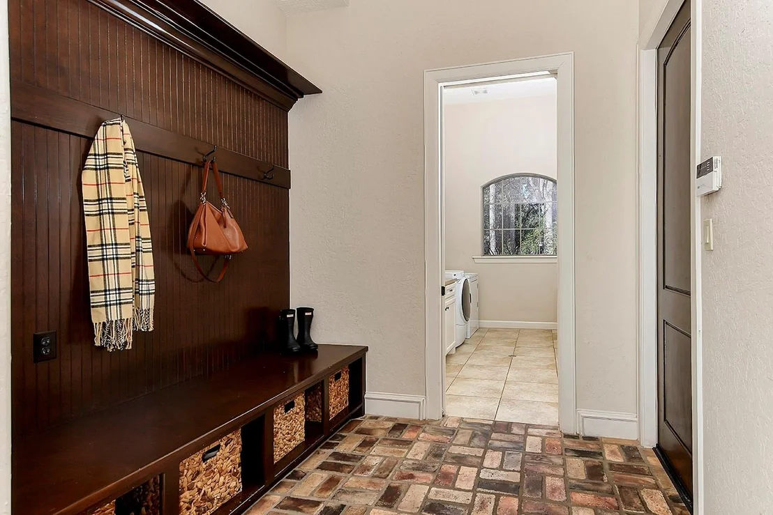 Photo of 32 Palmer Woods Drive