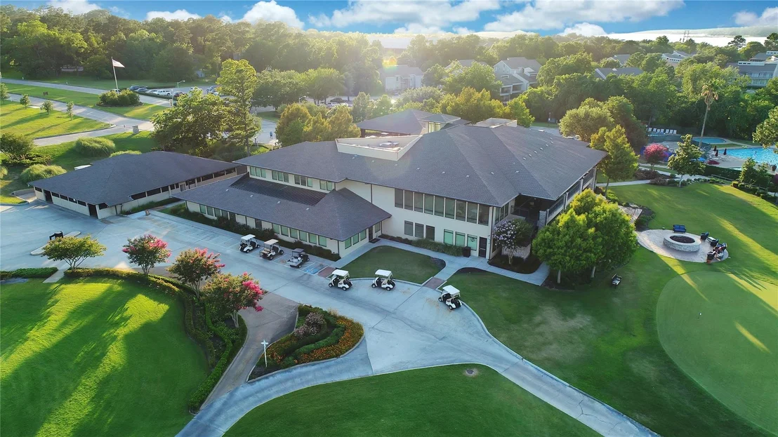 Photo of 142 Lakeside Drive