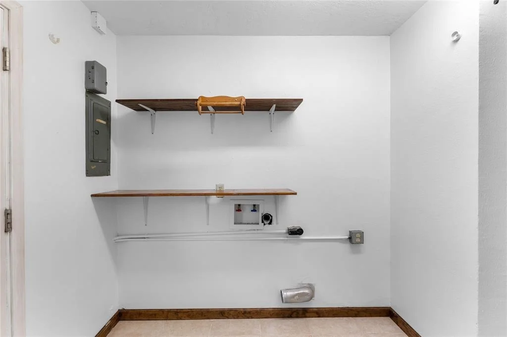 Photo of 4415 Fallbrook Drive