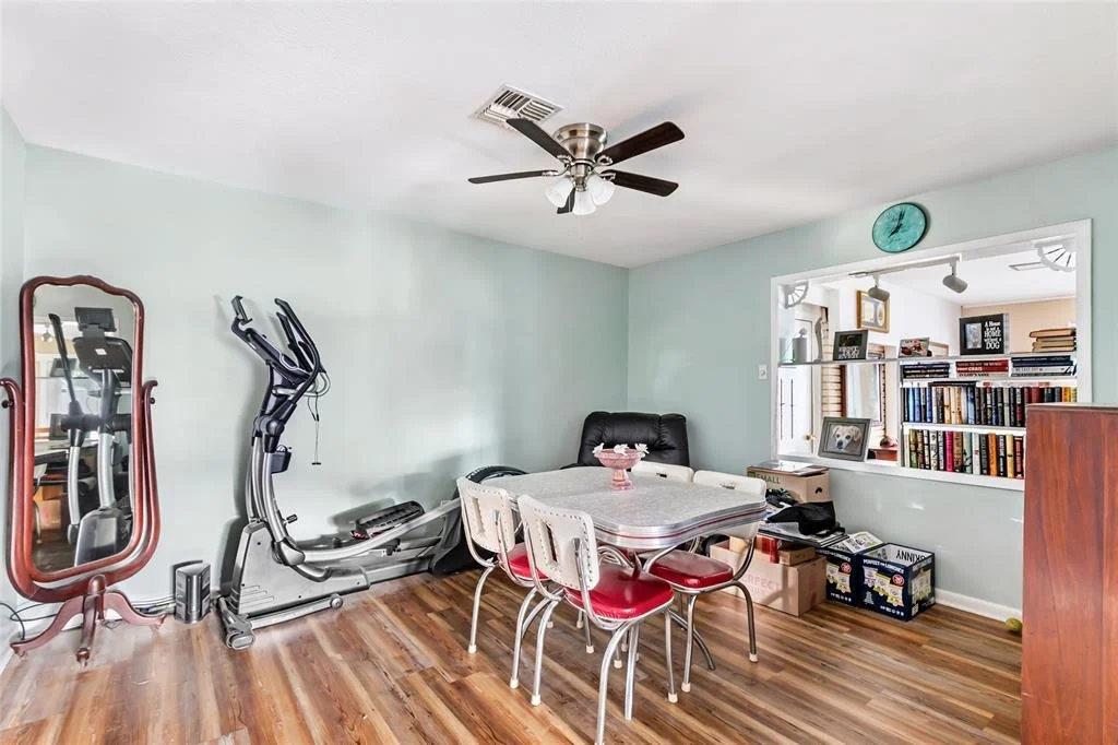 Photo of 2906 Katherine Street