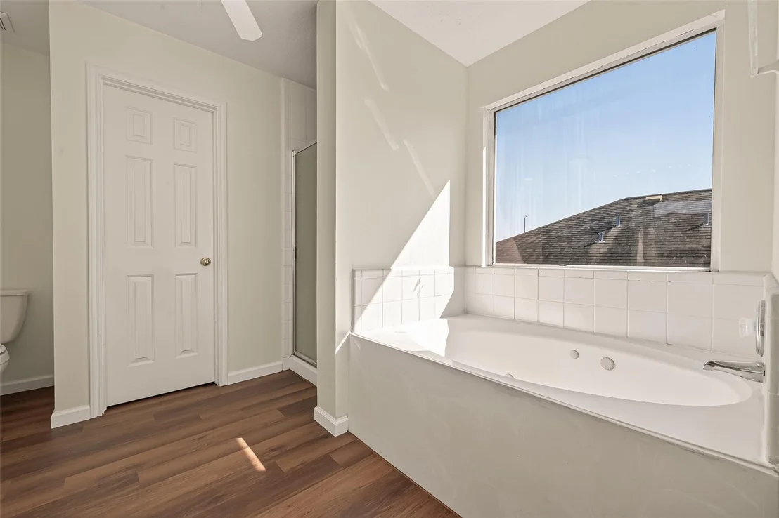 Photo of 15910 Clayton Bend Drive