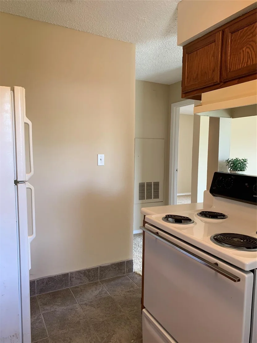 Photo of Unit 280B at 2501 Gulf Freeway