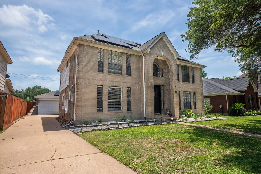 Photo of 2113 Spinnaker Drive