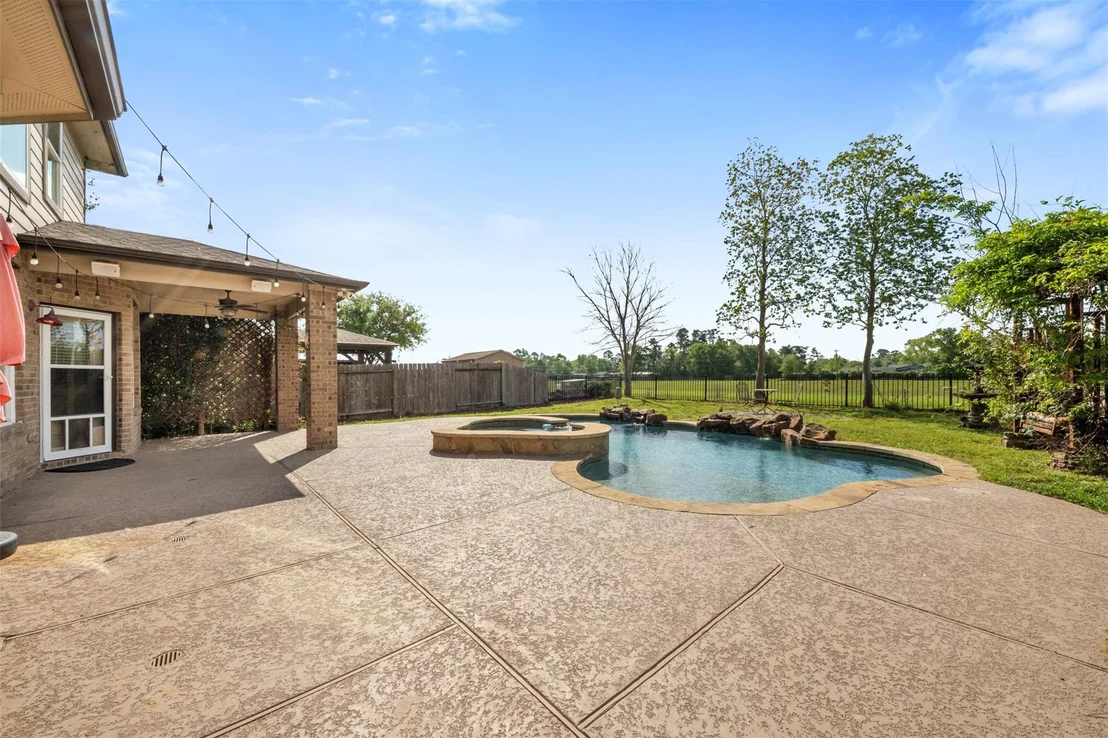 Photo of 21370 Russell Chase Drive