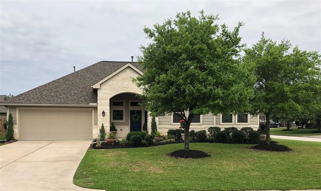 Photo of 22302 Pebble Falls Lane