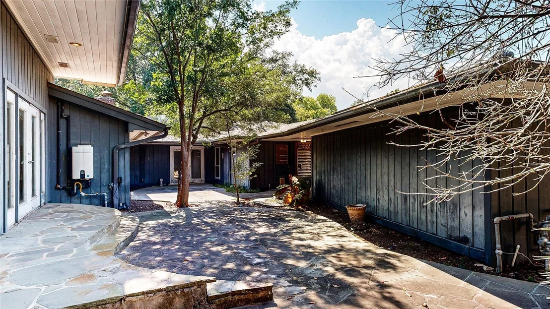 Photo of 18231 Barbuda Lane