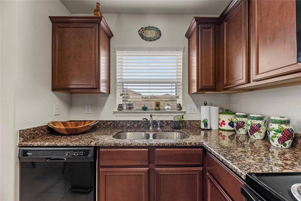 Photo of 20435 Flatiron Drive