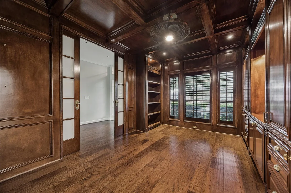 Photo of 3117 E Elm Circle