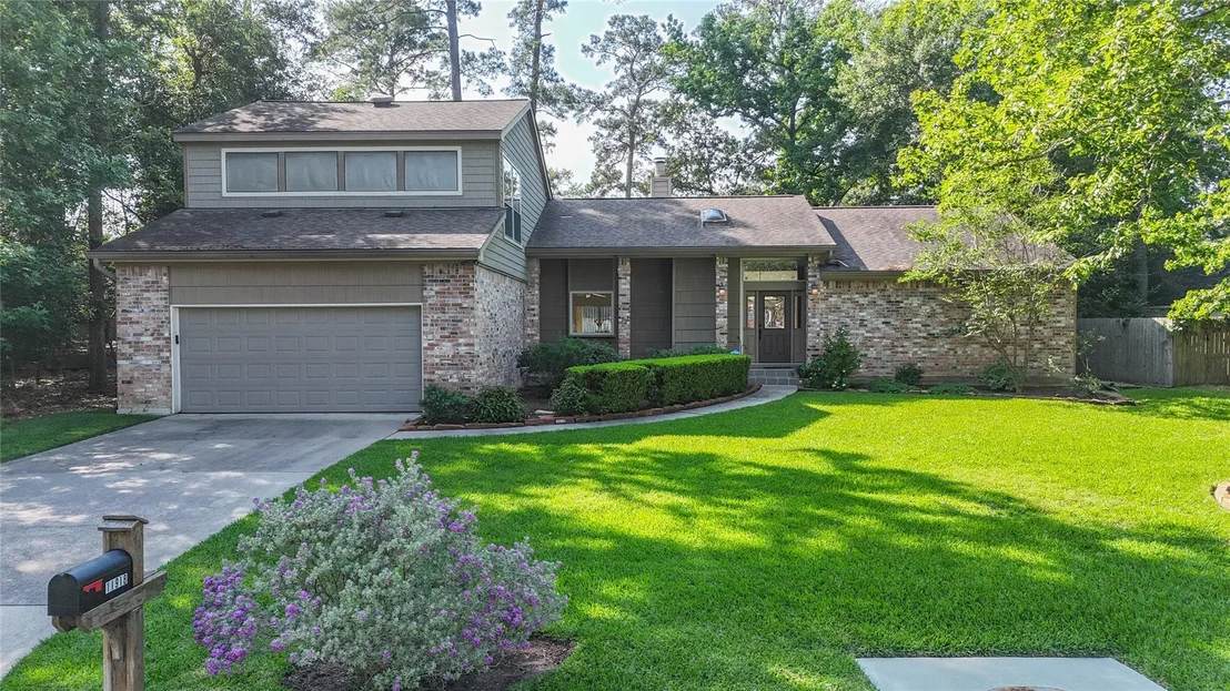 Photo of 11918 Thoreau Drive