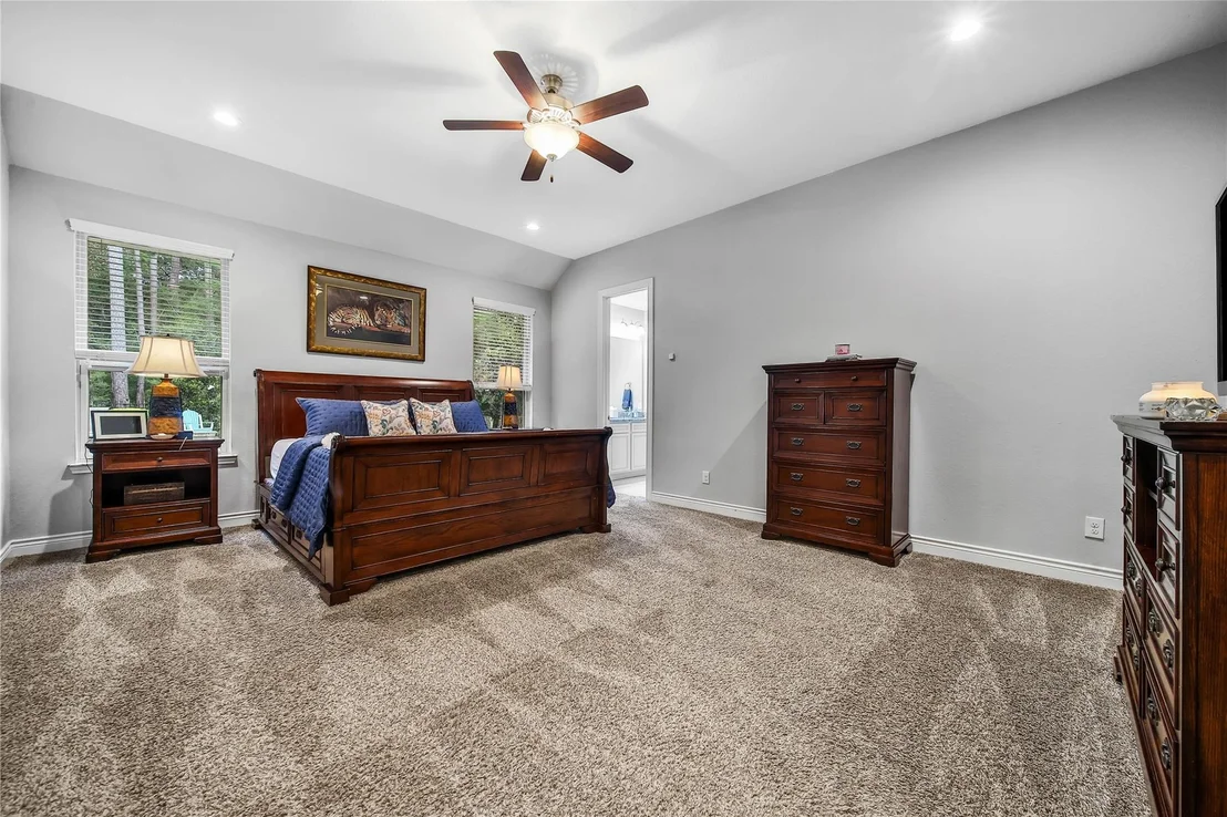 Photo of 280 Dawn Brook Lane