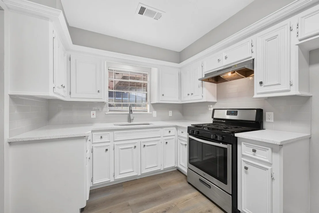 Photo of 6127 Rietta Street