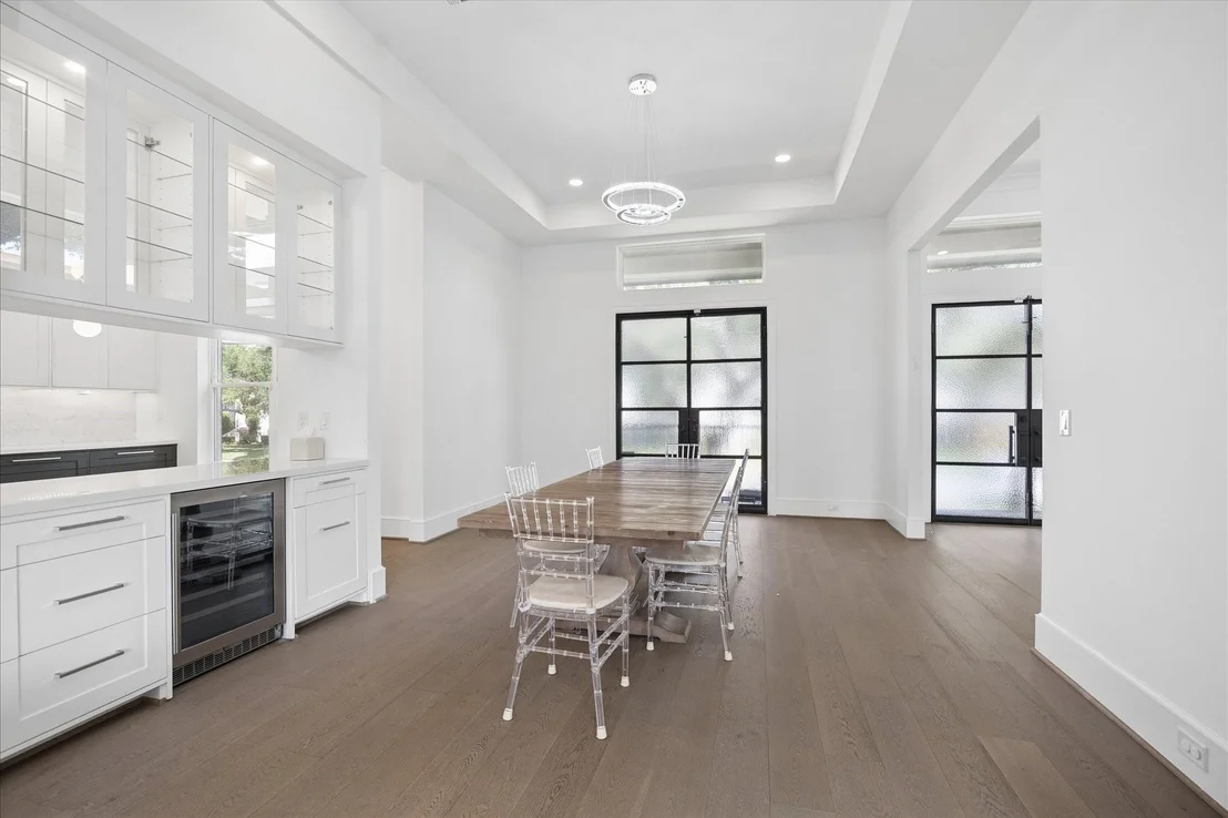 Photo of 4951 Valkeith Drive