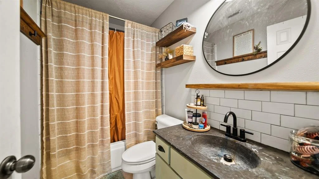 Photo of 5415 Riga Court