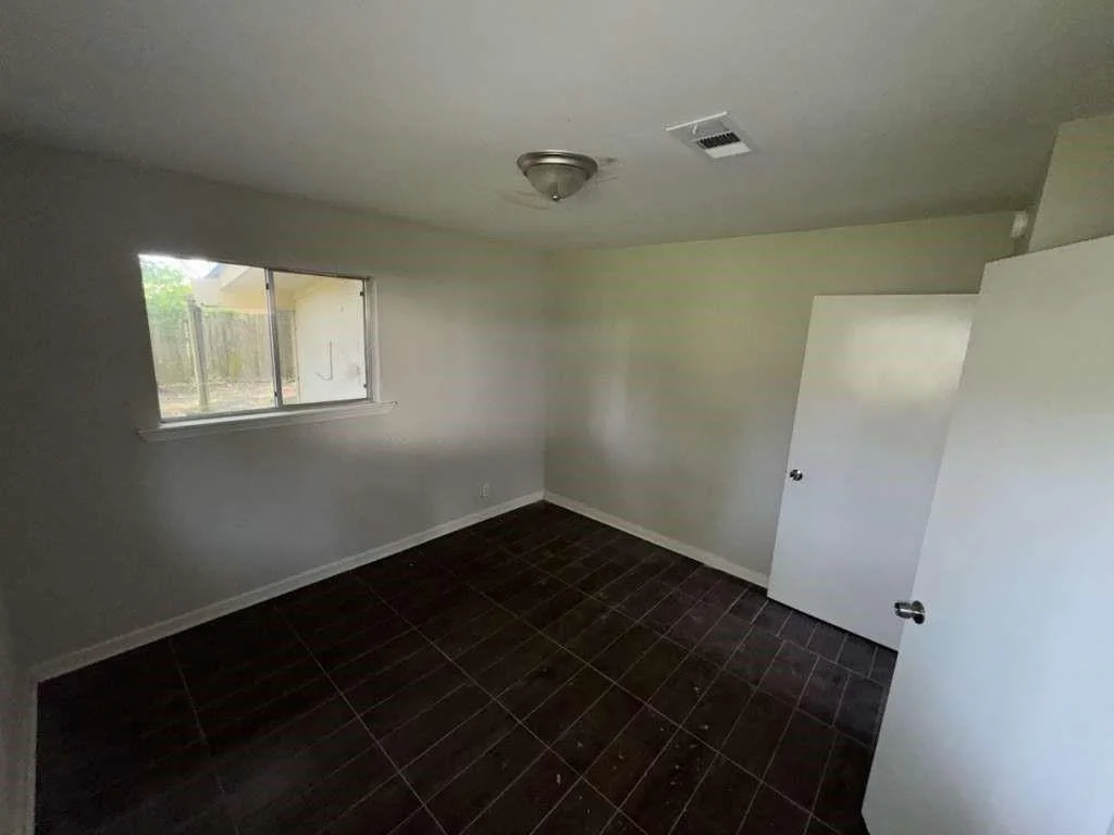 Photo of 270 Triangle Drive
