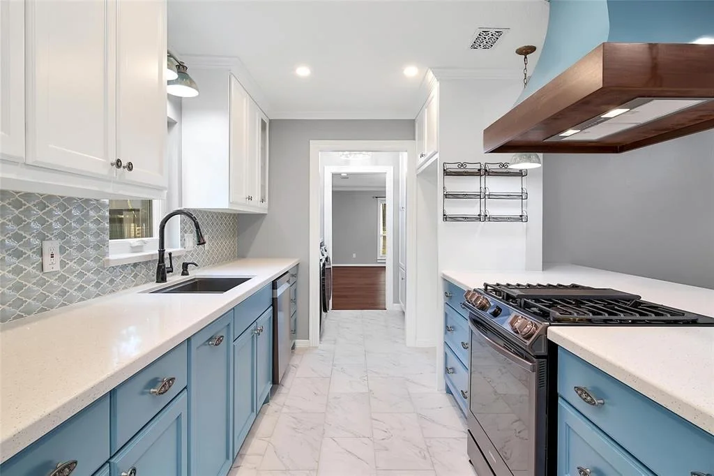 Photo of 13202 Isbell Drive