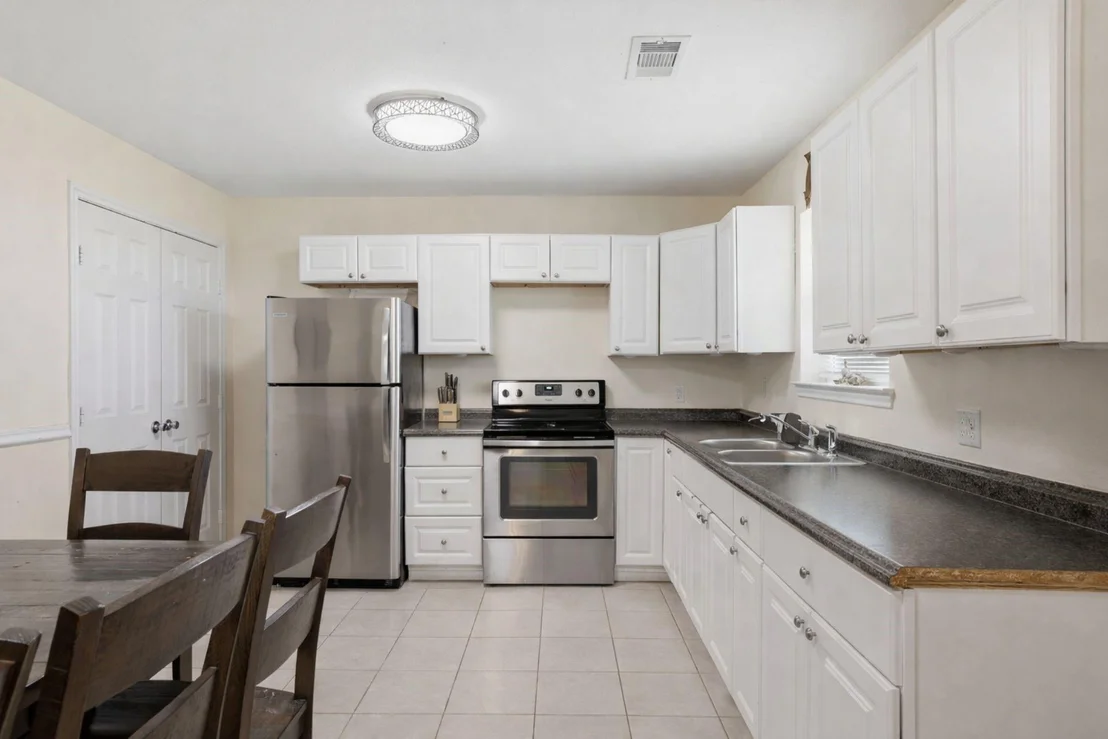 Photo of 16522 John Silver Road