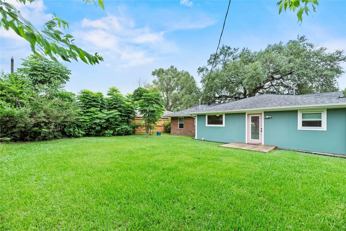 Photo of 5230 Libbey Lane
