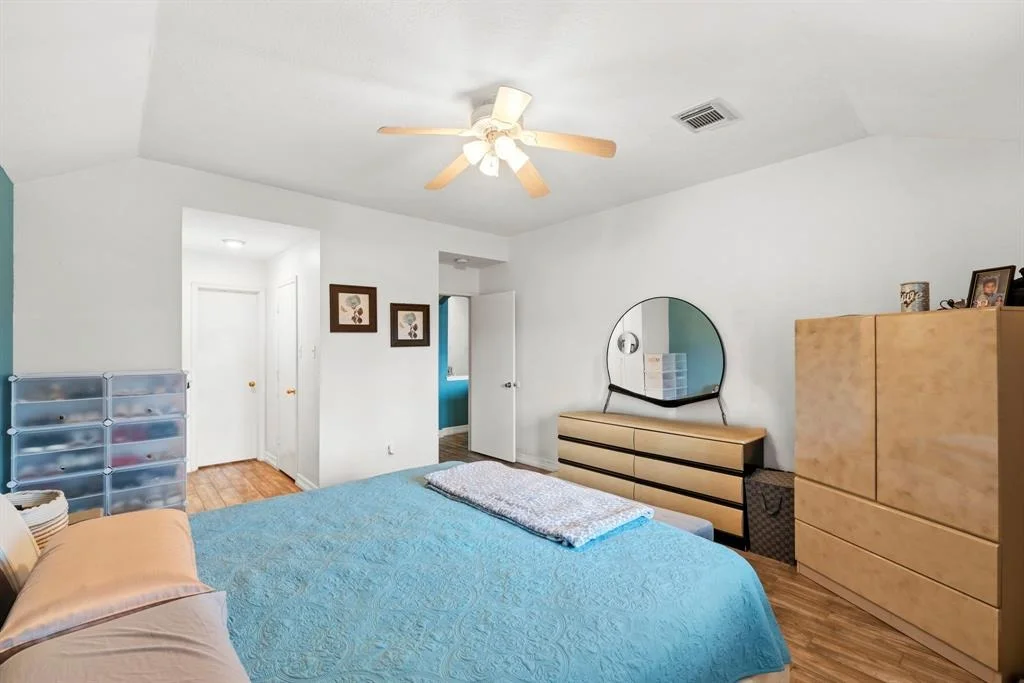 Photo of 1126 Heathfield Drive