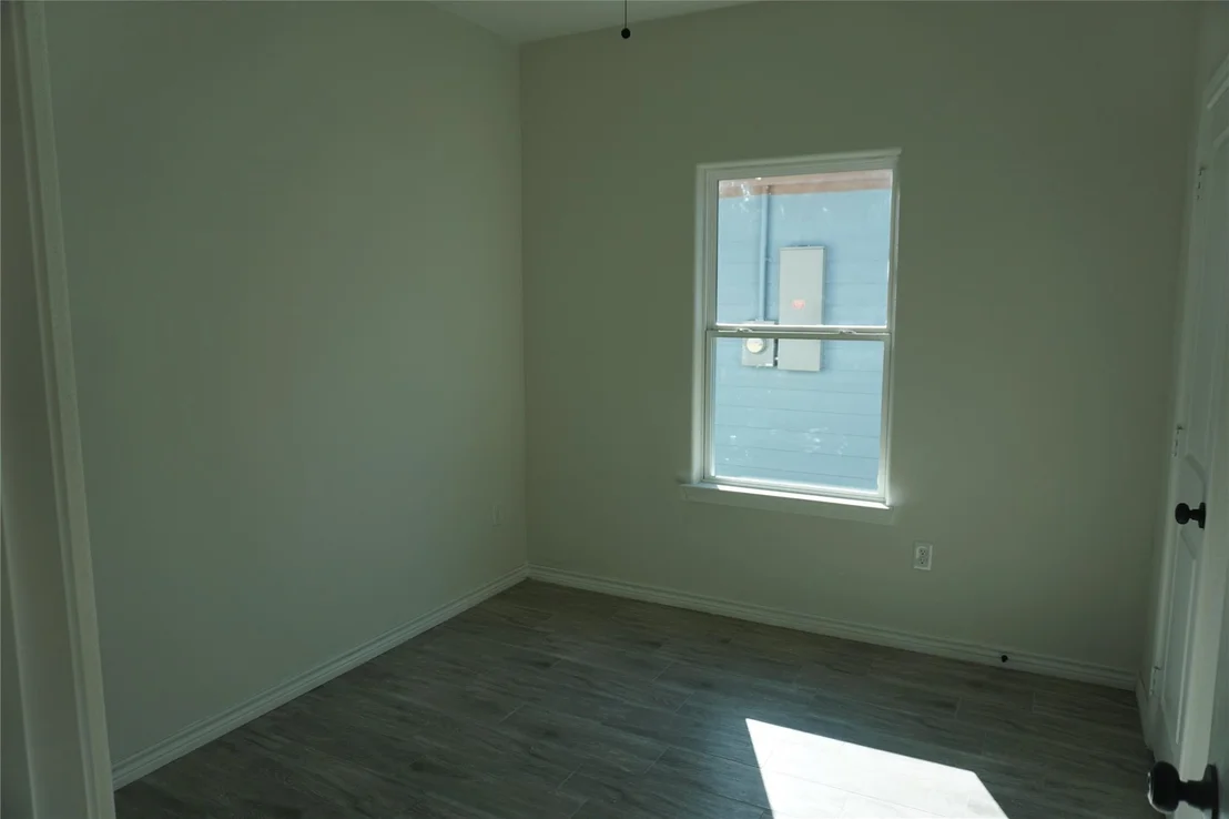 Photo of 10088 Calendar Street