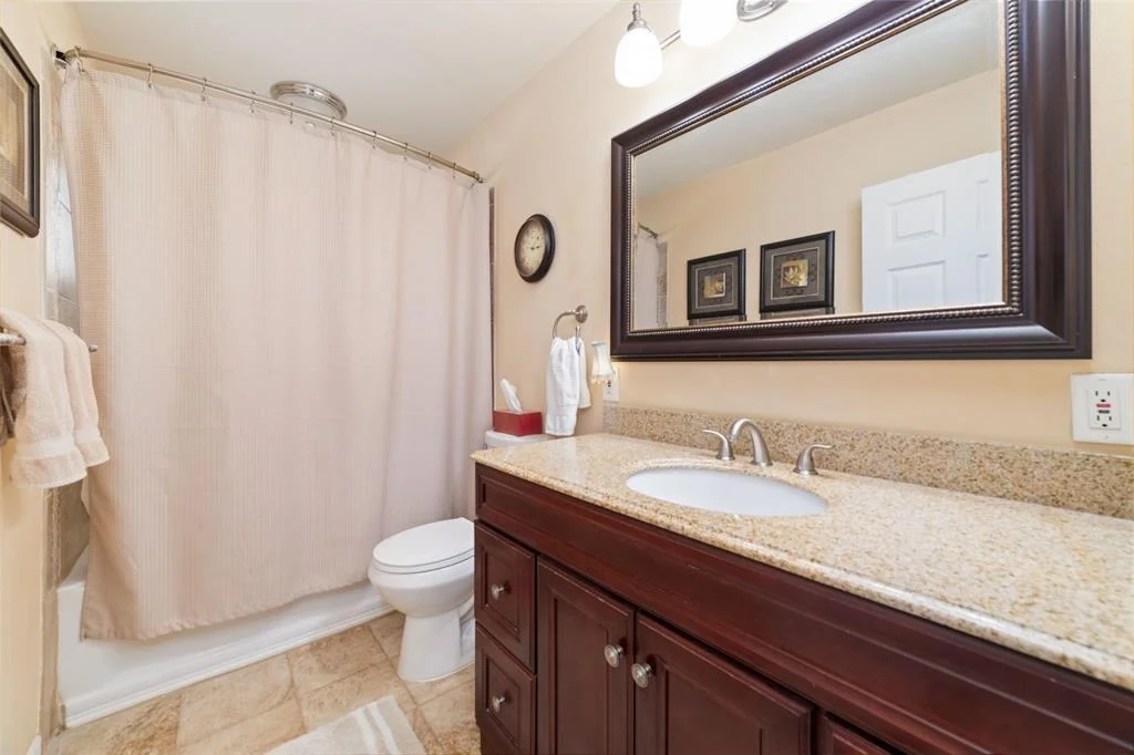 Photo of 5747 Willowbend Boulevard