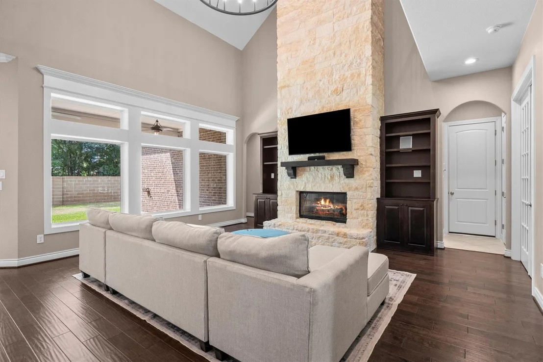 Photo of 2427 Anderson Point Lane