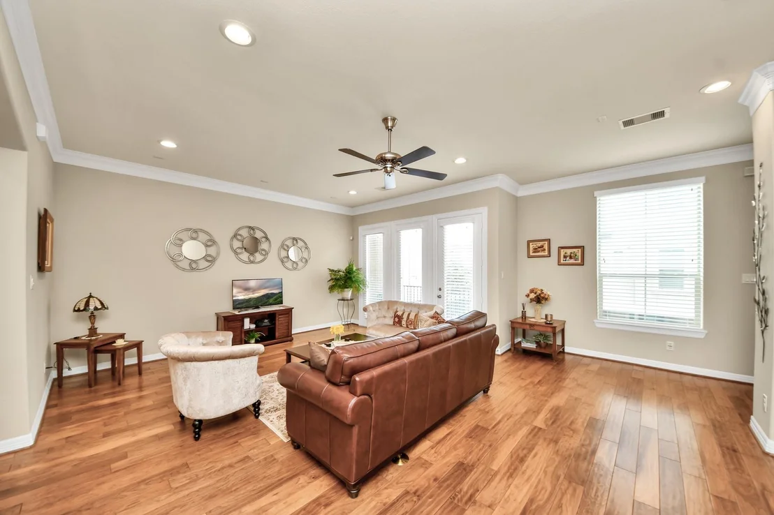 Photo of 12255 Oxford Crescent Circle