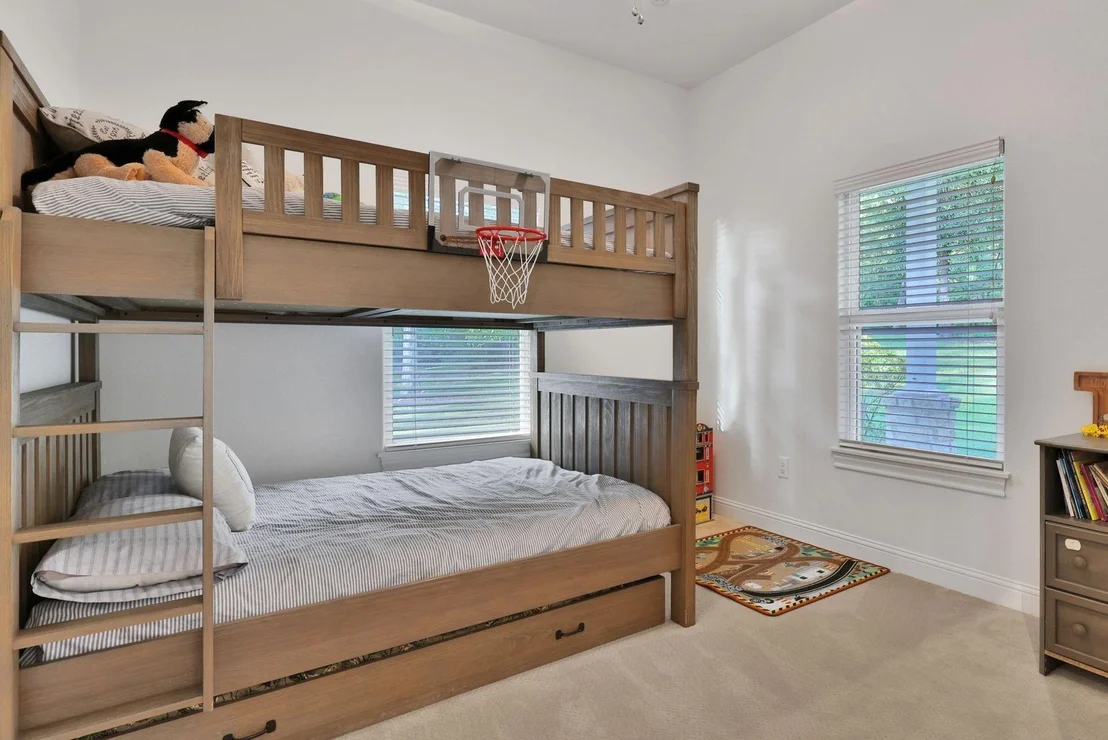 Photo of 334 Sunset Drive