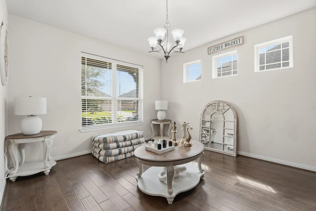 Photo of 2710 Park Crossing