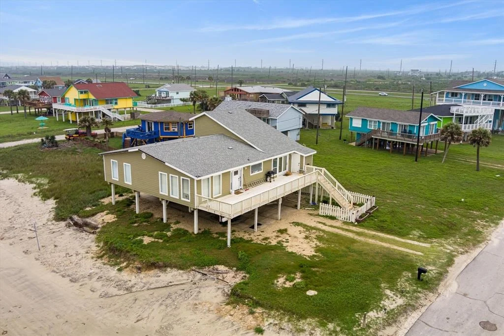 Photo of 12802 Bermuda Beach Drive