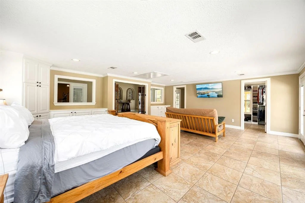 Photo of 9012 Clark Road