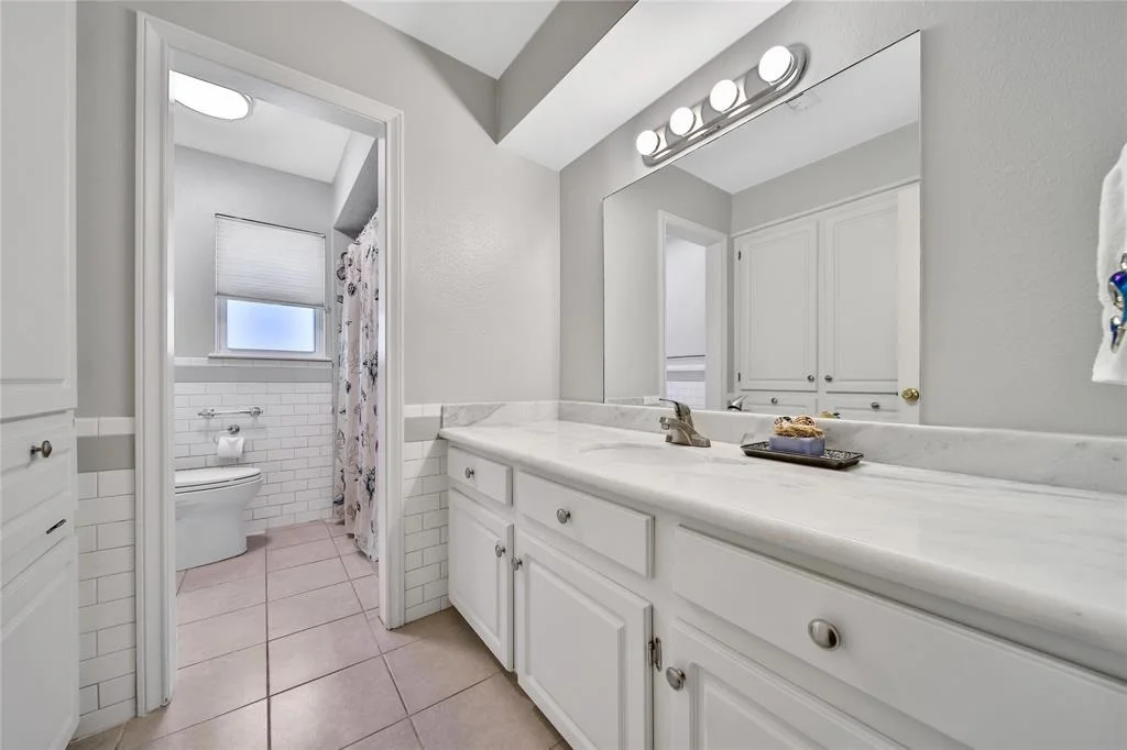 Photo of 1115 Thornton Road