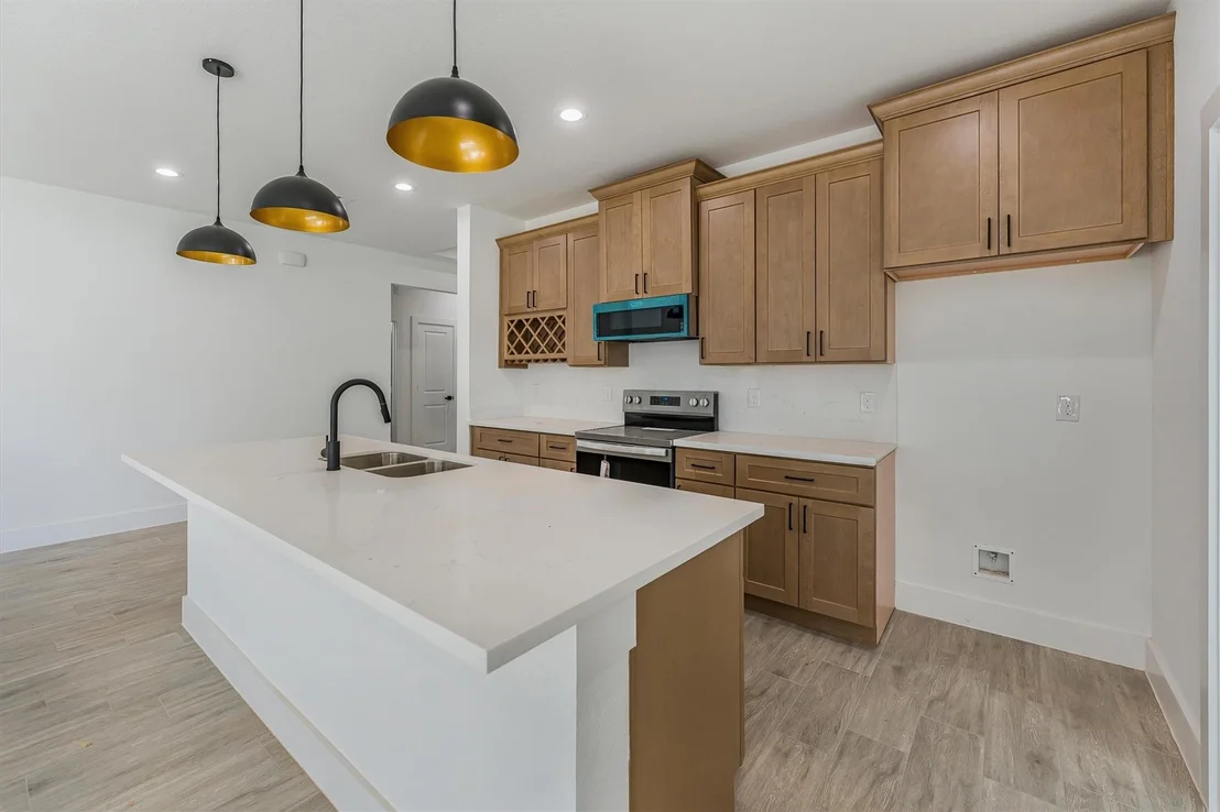 Photo of 10703 Hillside Drive