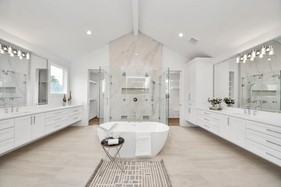 Photo of 1705 Saxon Drive