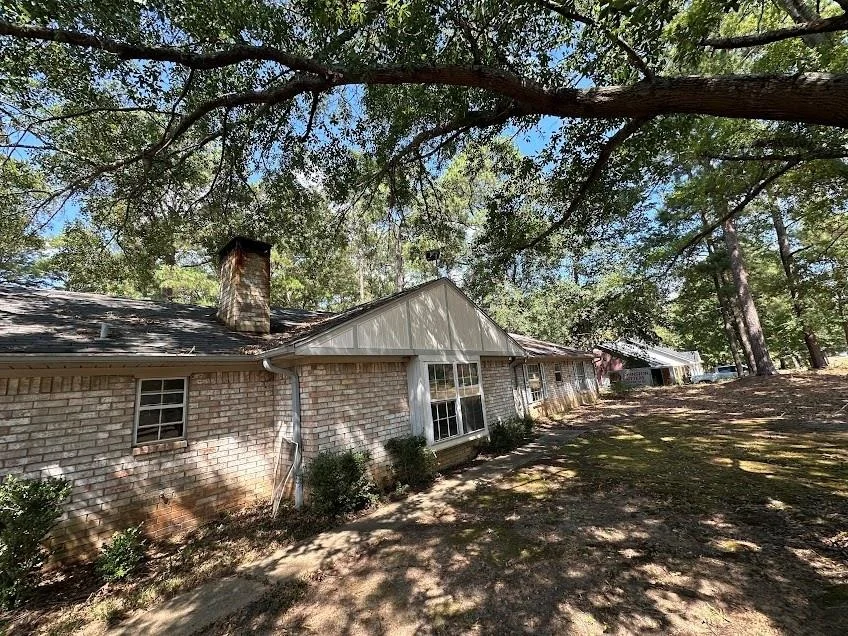Photo of 447 Plum Creek Road