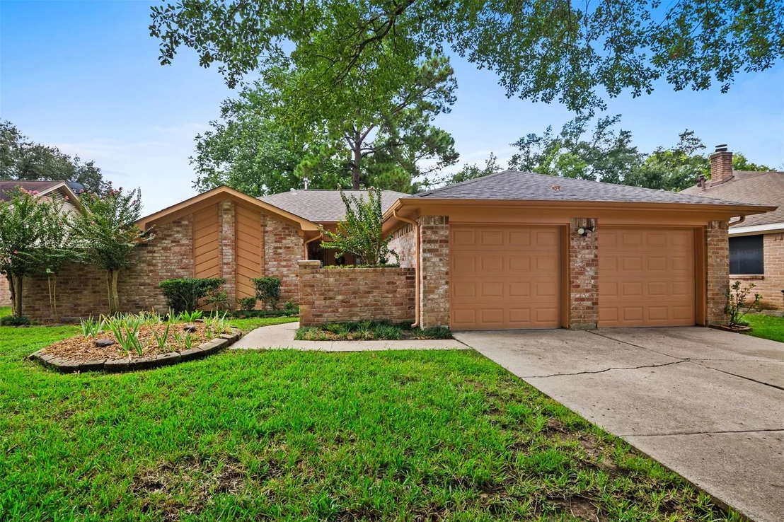 Photo of 25907 Long Hill Lane